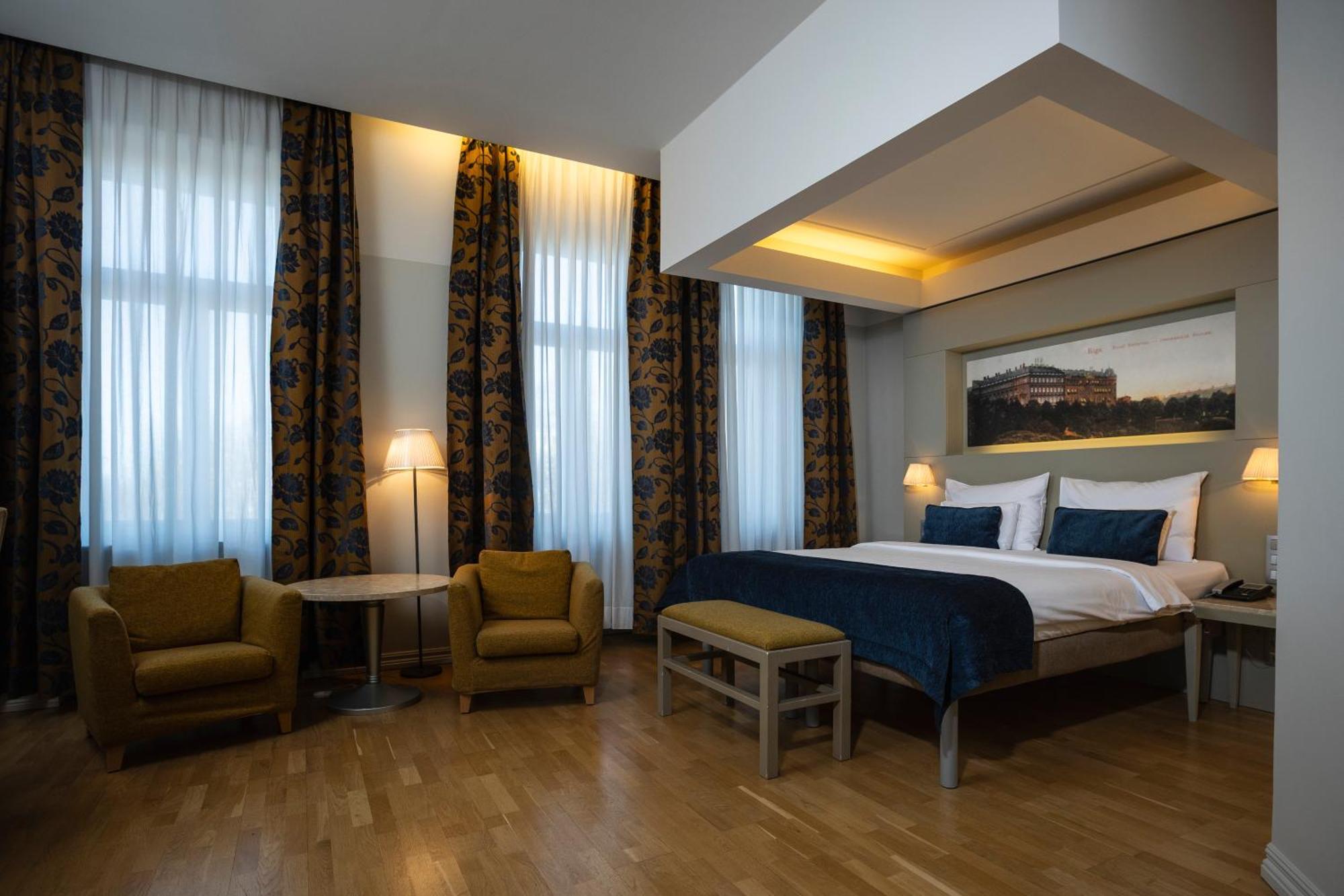 Opera Hotel Riga Exterior photo
