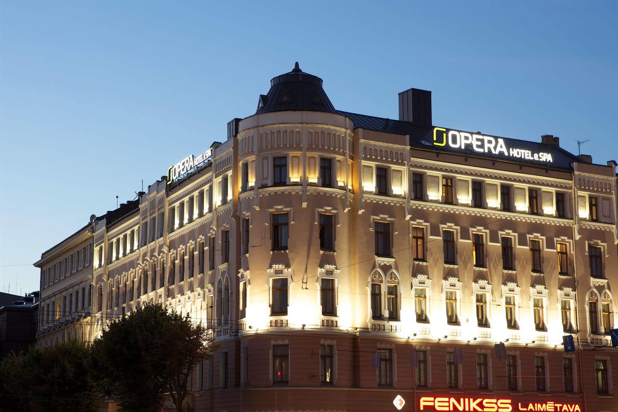 Opera Hotel Riga Exterior photo